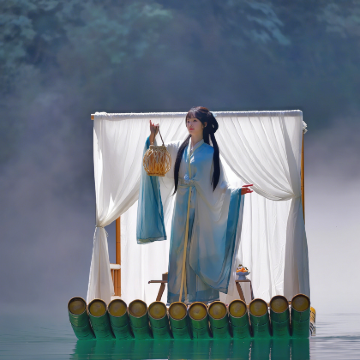 恩施市+恩施大峡谷5日4晚跟团游