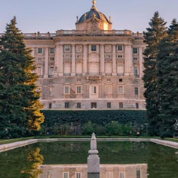 西班牙+法国+葡萄牙+安道尔13日12晚跟团游