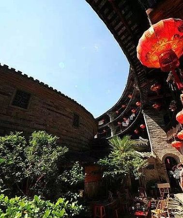 2D1N • Private Overnight Tour to Visit Nanjing and Yongding Tulou Castles from Xiamen