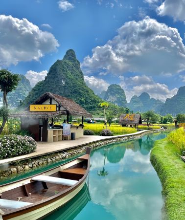 5D4N • Chongzuo family tour: gratuities included, Detian Waterfall & Tongling Grand Canyon: White-headed langur watching, Dongna Yuwan boat cruise & complimentary Qingxiu Mountain tickets