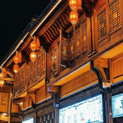 南昌+庐山风景名胜区+景德镇+婺源+三清山风景区+望仙谷+葛仙村+龙虎山风景名胜区10日9晚私家团