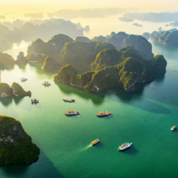 越南河内+广宁省下龙湾5日4晚跟团游