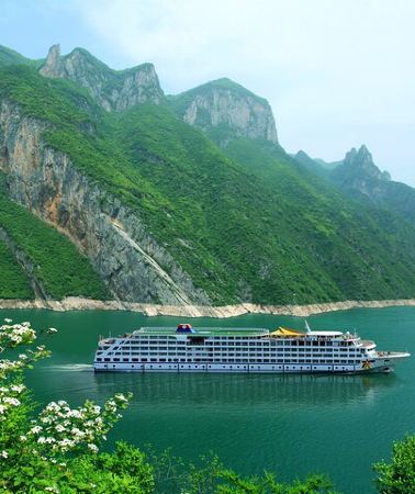 4D3N • 4 Days 3 Nights Yangtze River Cruise from Chongqing to Yichang