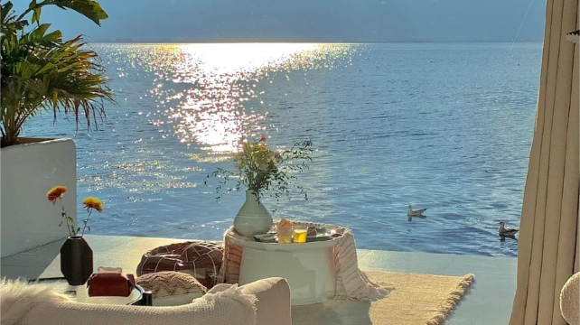 10-day 9-night · Private Tour · Kunming + Dali + Lijiang + Shangri-La· Dali, Shangri-La, Lijiang, Dukezong, Yulong Snow Mountain, Songzanlin Monastery, Tiger Leaping Gorge