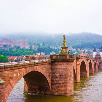 德国科隆+法兰克福+海德堡+黑森林+瑞士14日13晚私家团