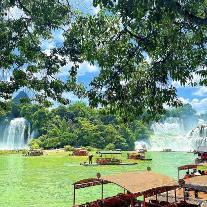 广西崇左+德天跨国瀑布景区+靖西+峒那屿湾景区5日4晚拼小团