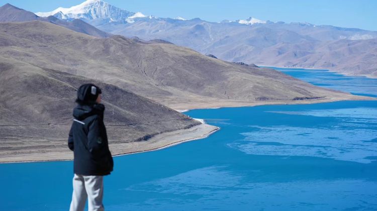 7D6N · Private Tours · Lhasa + Nyingchi + Yamdrok Yumtso + Namtso + Basomtso + Potala Palace