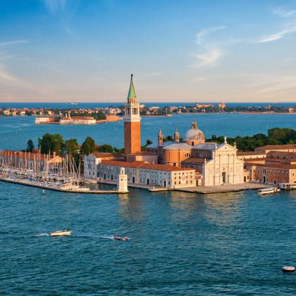 荷兰7日6晚拼小团