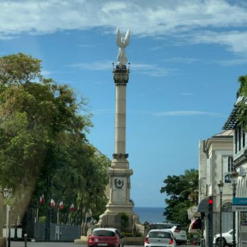 马达加斯加+毛里求斯+留尼汪（法属）+塞舌尔15日14晚私家团