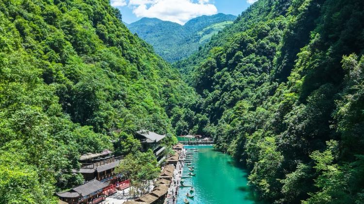 5D4N · Group Tours · Enshi City + Hefeng Pingshan Tourist Area + Enshi Suobuya Stone Forest Scenic Area + Enshi Grand Canyon Scenic Area