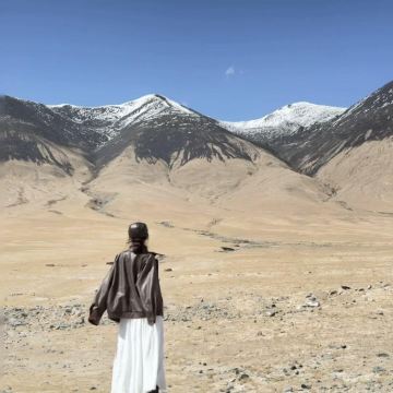 青海海西+可可西里国家级自然保护区+昆仑山口+青海湖景区+茶卡盐湖+乌素特水上雅丹地质公园+察尔汗盐湖6日5晚自由行