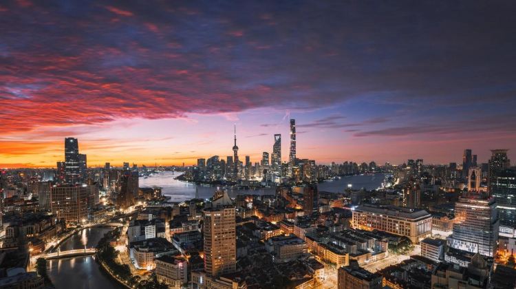 5-day 4-night · Private Tour · Shanghai + Shanghai Disney Resort + The Bund + Oriental Pearl Radio & Television Tower