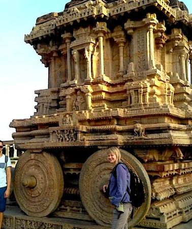 4D3N • 4 days tour from Bangalore to Hampi, Badami, Aihole & Pattadakal