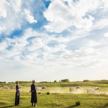 内蒙古希拉穆仁草原+响沙湾+成吉思汗陵3日2晚私家团