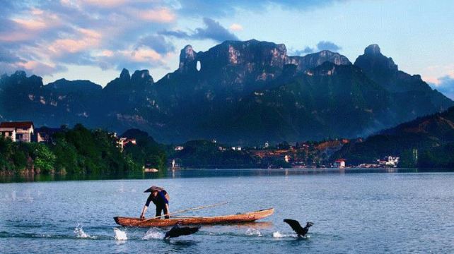 3-Day China Zhangjiajie Highlights Private Tour·Tianmenshan National Forest Park, Tianmen Cave, Ten Mile Gallery and Golden Whip Stream