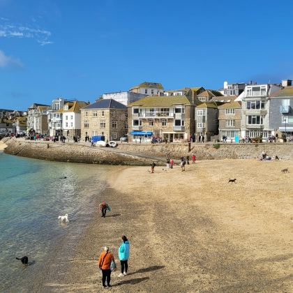 英国8日7晚私家团