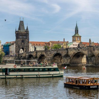 德国+捷克+奥地利+匈牙利+斯洛伐克7日6晚跟团游