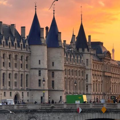 法国+塞尔维亚+黑山+波黑10日9晚拼小团