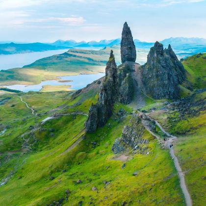 英国爱丁堡+因弗内斯+天空岛+苏格兰高地+斯特灵6日5晚私家团