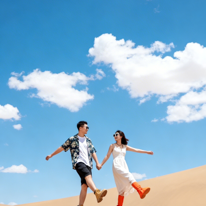 青海湖景区+茶卡盐湖+大柴旦翡翠湖旅游景区+敦煌4日3晚自由行