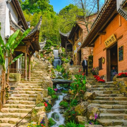 江西景德镇+婺女洲度假区+婺源篁岭景区4日3晚私家团