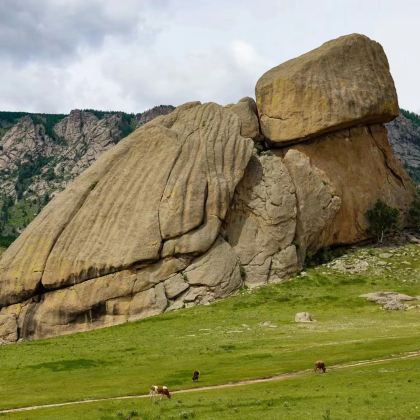 蒙古乌兰巴托+成吉思汗骑马雕像4日3晚私家团