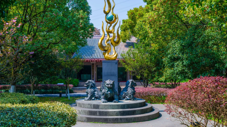 3-Day 3-day 2-night · Private Tour · China + Hangzhou + West Lake + Southern Song Imperial Street + Southern Song Dynasty Guan Kiln Museum + Qing He Fang