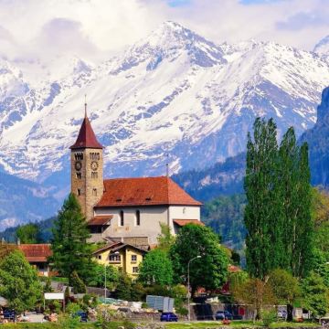 苏黎世+卢塞恩+因特拉肯+采尔马特+日内瓦10日8晚私家团