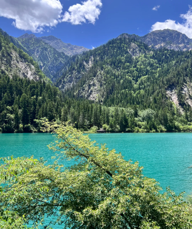 11D10N • Chengdu + Jiuzhaigou + Emeishan City + Dujiangyan + Hailuogou & Mt.Gongga China