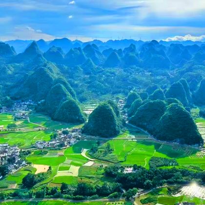 贵州贵阳+黄果树景区+兴义万峰林景区+马岭河峡谷景区+荔波小七孔景区+西江千户苗寨6日5晚跟团游