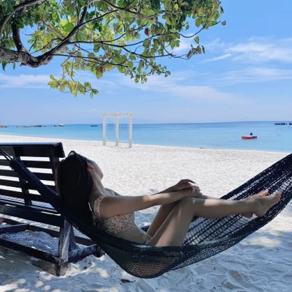 马来西亚吉隆坡+浪中岛+热浪岛6日5晚拼小团