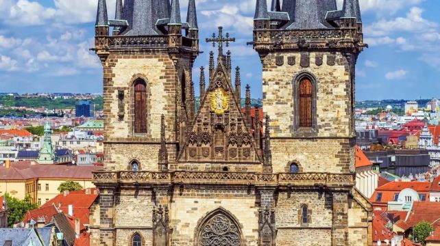 <12天>【易游欧洲 1人成团】欧洲9国畅游·德国+奥地利+匈牙利+捷克+瑞士+斯洛伐克+法国+意大利+摩纳哥+布拉格+布达佩斯+哈尔施塔特+米兰+琉森+罗马+佛罗伦萨（单人免费拼房+华人导游陪同）