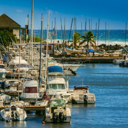 留尼汪（法属）8日7晚私家团