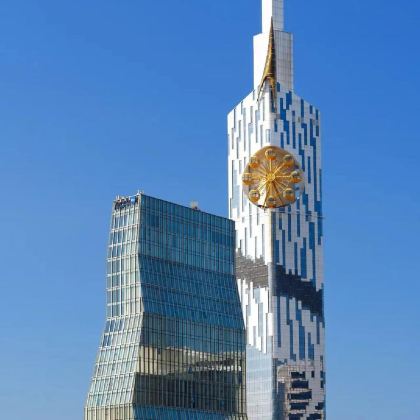 格鲁吉亚西格纳吉+卡兹别克山+库塔伊西+哥里+巴统9日8晚私家团