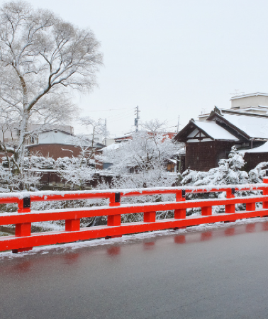 6 วัน 4 คืน • GO2NGO-TG090TAKAYAMA TOYAMA OSAKA WINTER โดยสายการบินไทย [TG]