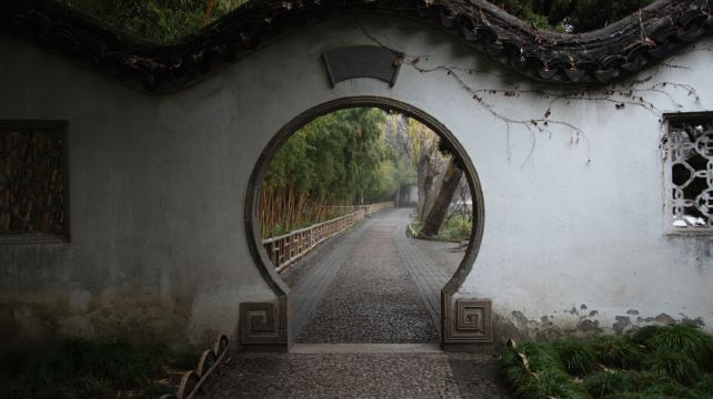 5-Day China Jiangnan Cultural Private Tour from Suzhou to Hangzhou· Hanshan Temple, Shantang Street, Lion Grove Garden, West Lake and Lingyin Temple