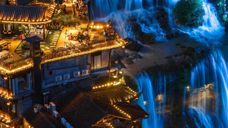3D2N · Private Tours · A must-visit in Hunan: Fenghuang Ancient Town & Furong Town