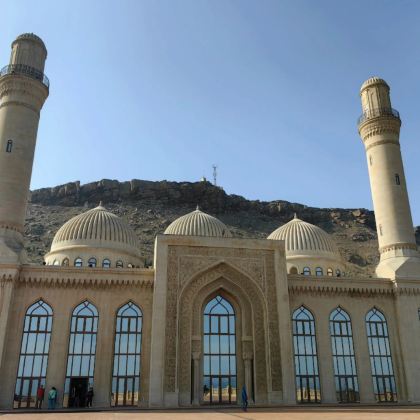 阿塞拜疆+格鲁吉亚+亚美尼亚11日10晚私家团