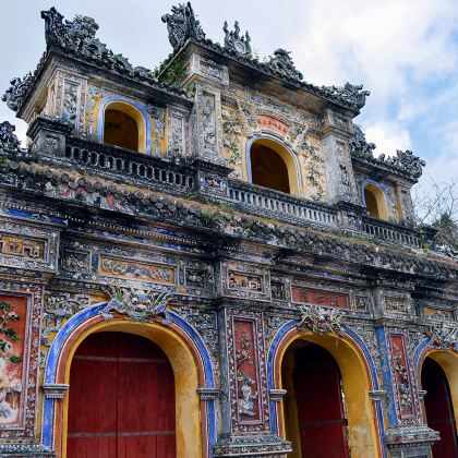 越南岘港+巴拿山+顺化+会安5日4晚自由行