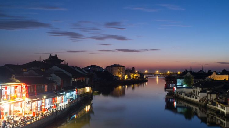 2D1N · Group Tours · Shanghai CityWalk + Shanghai Zhujiajiao, including tour guide service