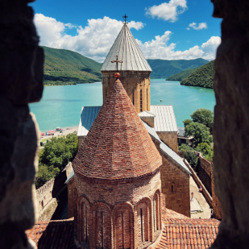 格鲁吉亚第比利斯+西格纳吉+姆茨赫塔+卡兹别克山6日5晚跟团游