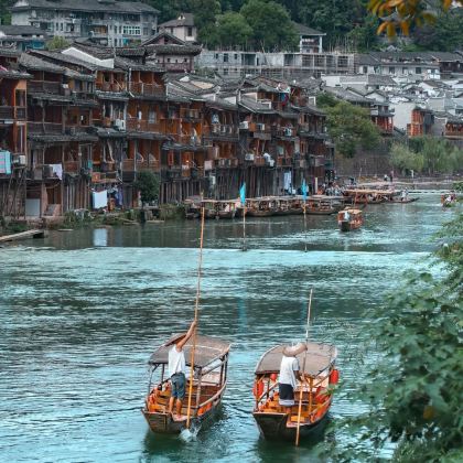 长沙+天门山+张家界大峡谷+张家界国家森林公园5日4晚私家团