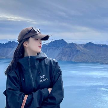 沈阳+丹东+长白山+延吉+镜泊湖风景区+哈尔滨8日7晚跟团游