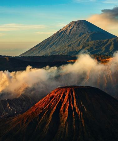 4天3晚 • 泗水 布羅莫火山 伊真火山 賽武千層瀑布