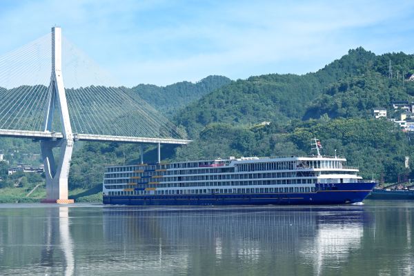 5-day · Yangtze River Three Gorges · Yichang-Zigui-Badong-Fengjie County-Wushan County-Fengdu County-Chongqing