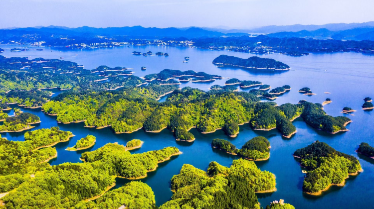 黄山+婺源+千岛湖+宏村5日4晚私家团