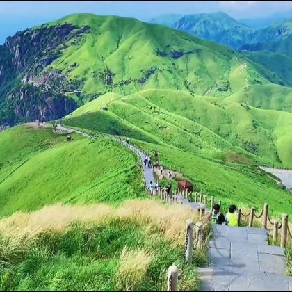 江西宜春明月山旅游区+羊狮慕风景区+萍乡武功山风景区3日2晚私家团