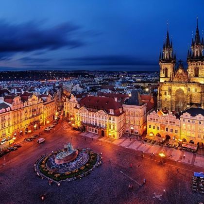 德国+奥地利+匈牙利+捷克+斯洛伐克+斯洛文尼亚+克罗地亚13日10晚跟团游