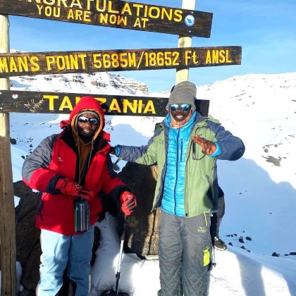 坦桑尼亚乞力马扎罗山9日8晚私家团