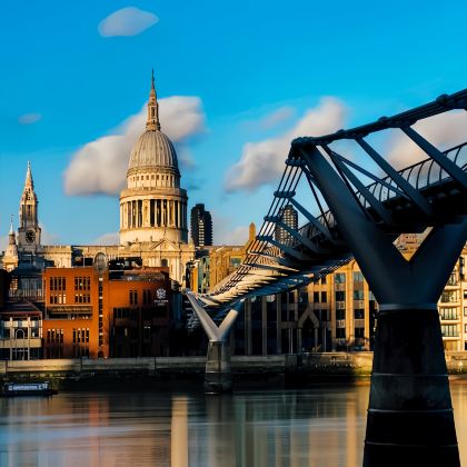 布宜诺斯艾利斯+埃尔卡拉法特+百内国家公园+圣地亚哥+瓦尔帕莱索+复活节岛+利马+乌鲁班巴+马丘比丘+库斯科21日19晚跟团游